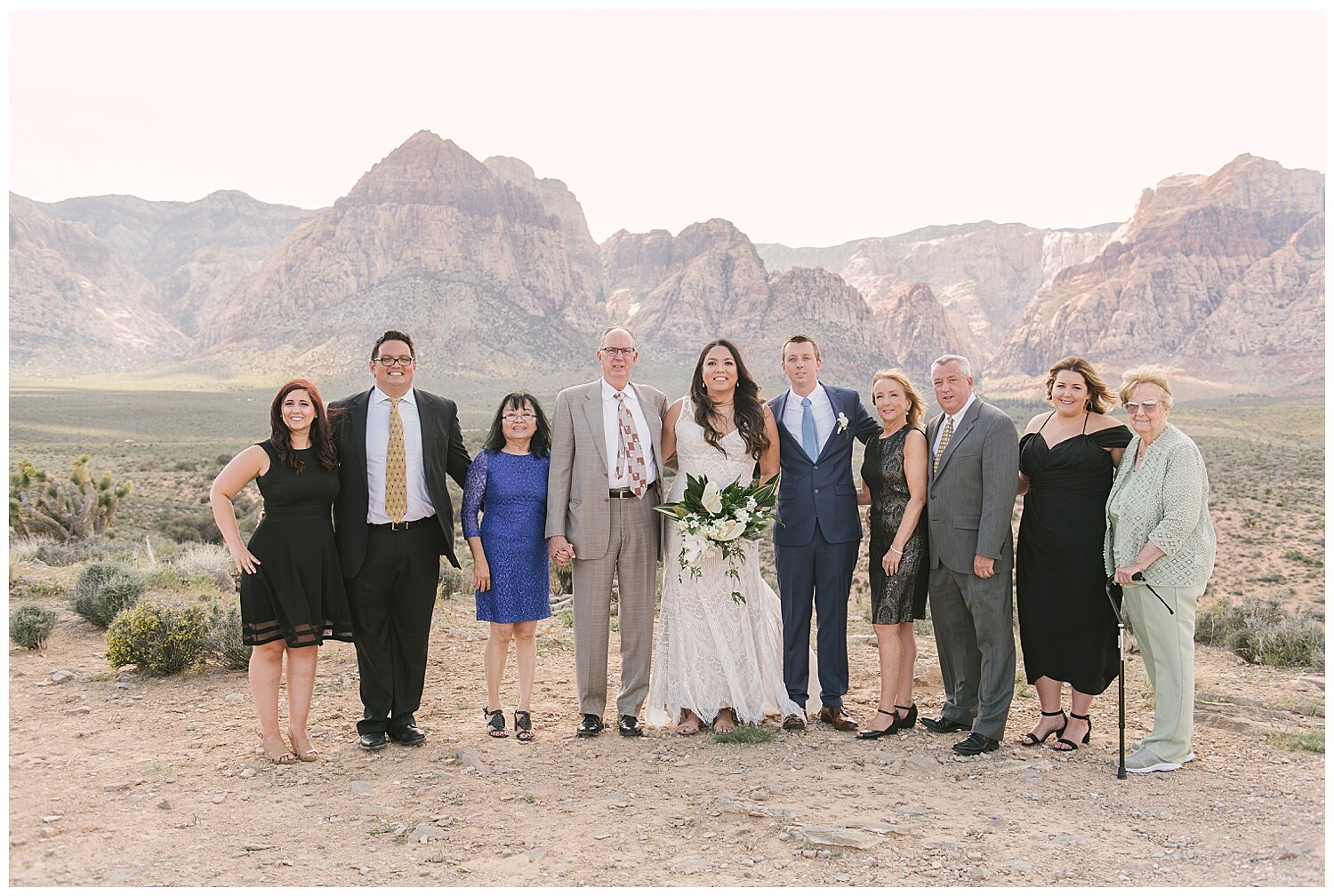 red-rock-canyon-intimate-wedding-ceremony-photography-blog-03.jpg