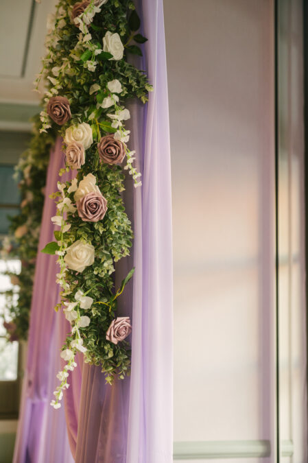 park mgm hotel micro wedding purple ceremony details 