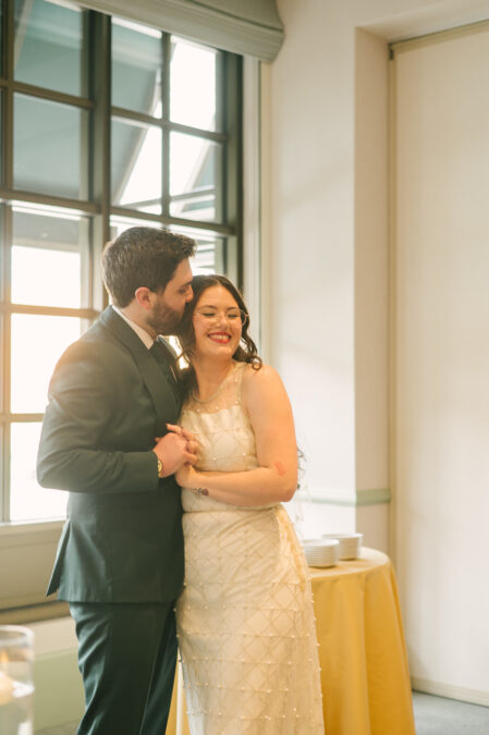 las vegas bride and groom first dance at park mgm