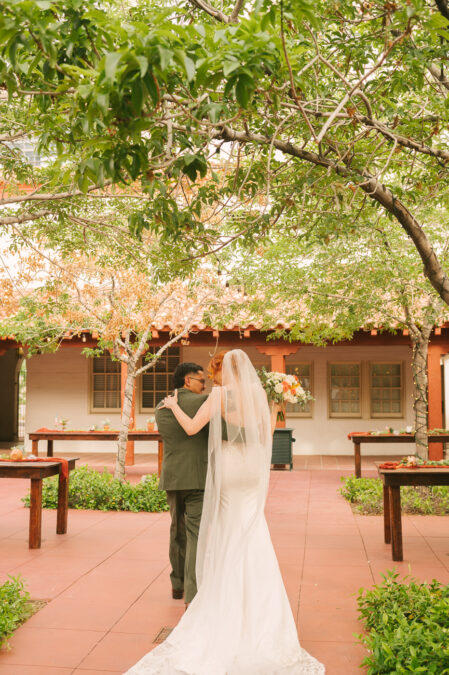 Las Vegas fall themed wedding at the historic 5th street school in downtown 