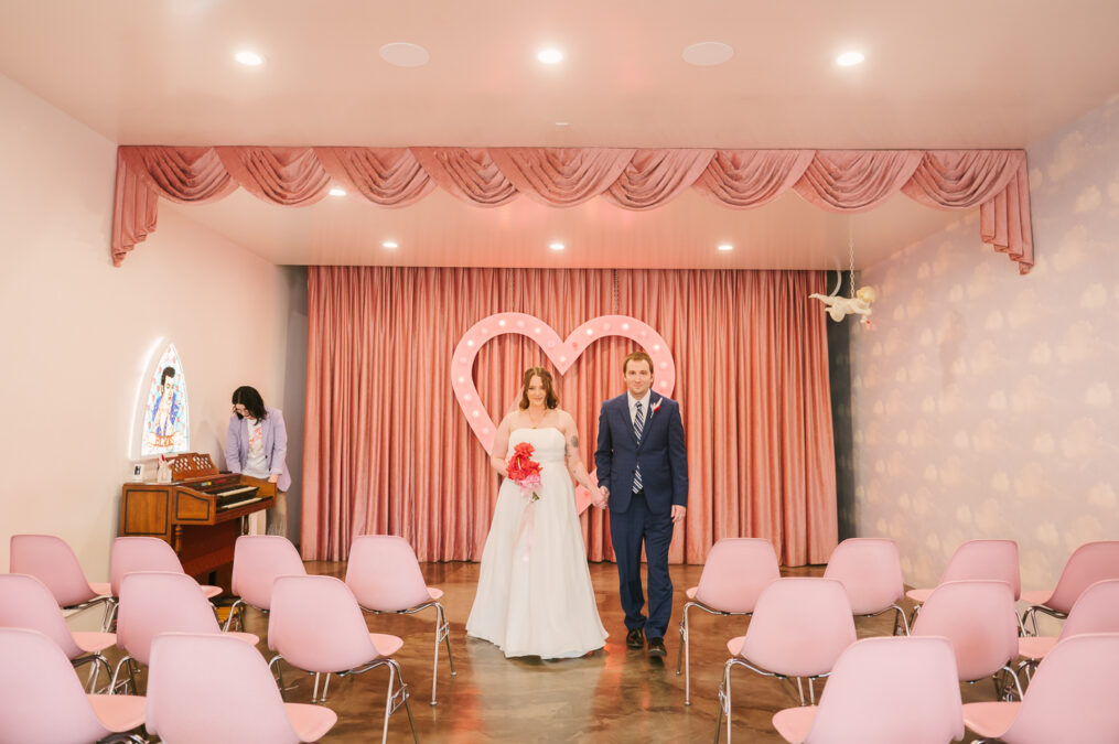 las vegas sure thing chapel elopement ceremony